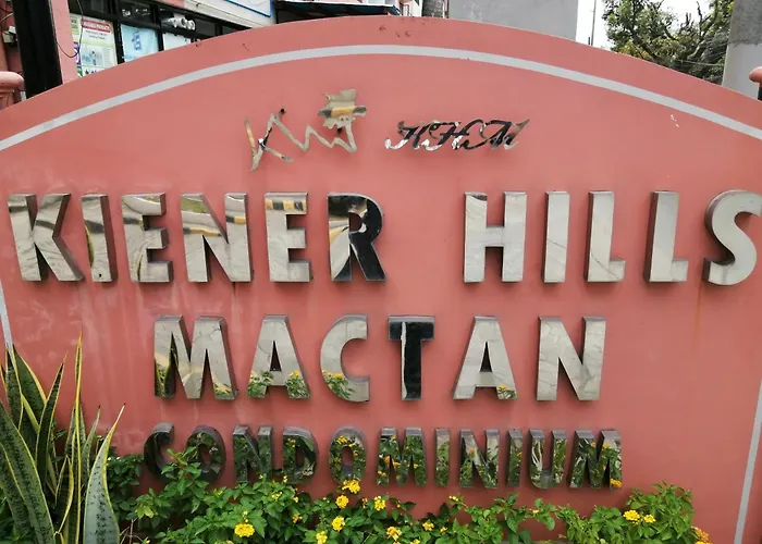 Azur B207 Near Airport, Netflix, Stylish, Cozy With Swimming Pool Apartment *
