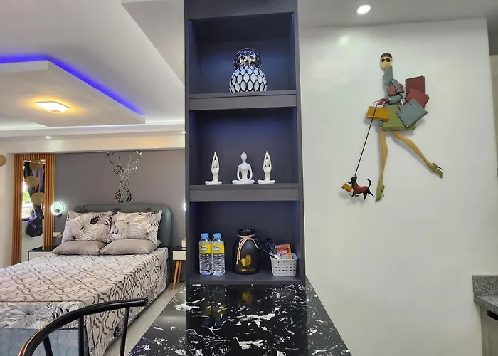 Azur B207 Near Airport, Netflix, Stylish, Cozy With Swimming Pool *